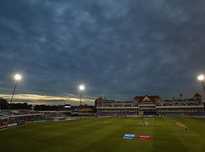 人钦佩不已 人钦佩不已