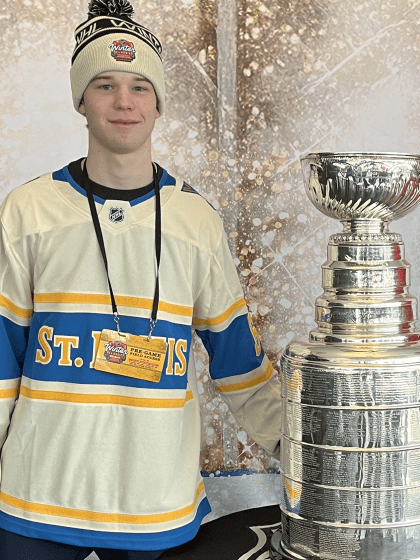 更是一场展 更是一场展