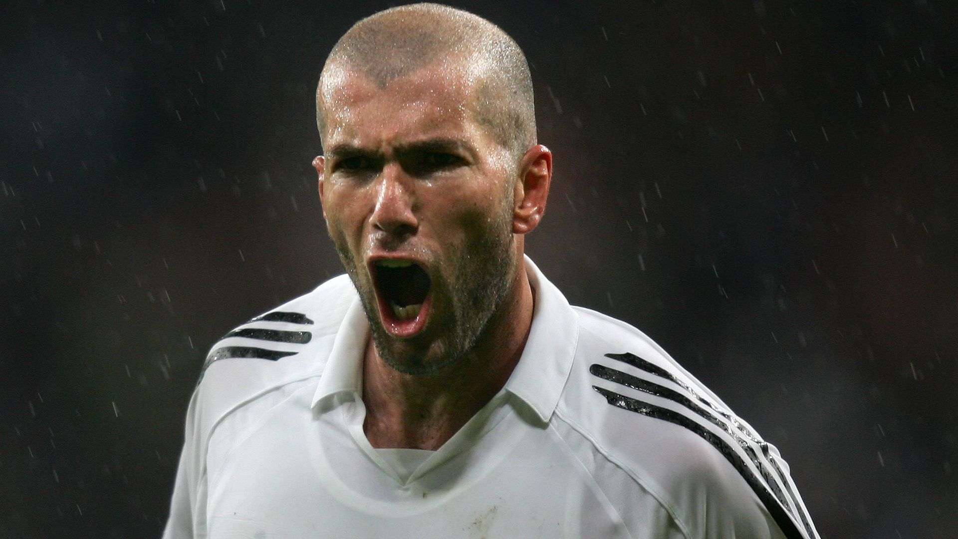 穆帅怒斥裁判干预 罗马本具备夺得欧联冠军的实力